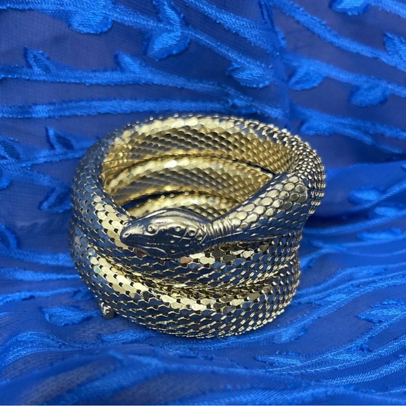 EUC Gold Flexible Serpent Bracelet - Picture 2 of 5